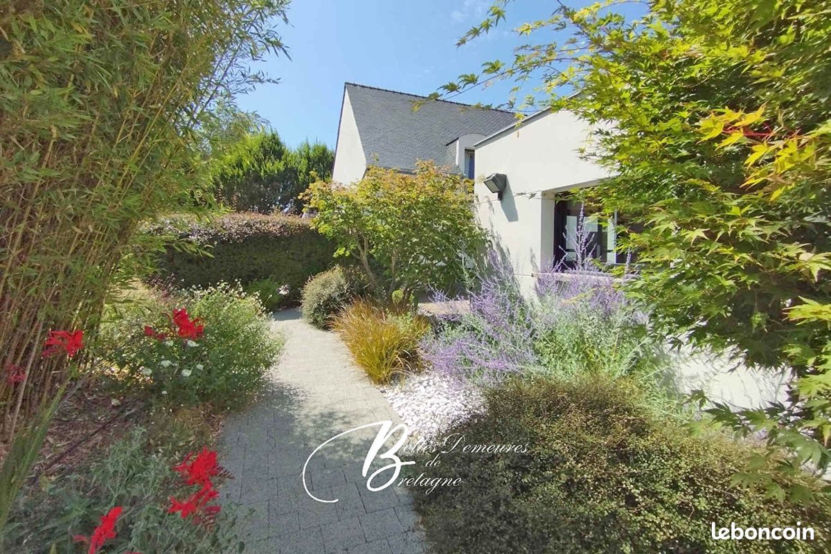Maison 15 pièces 430 m² · à Auray · 430 m² · 1 390 500 €