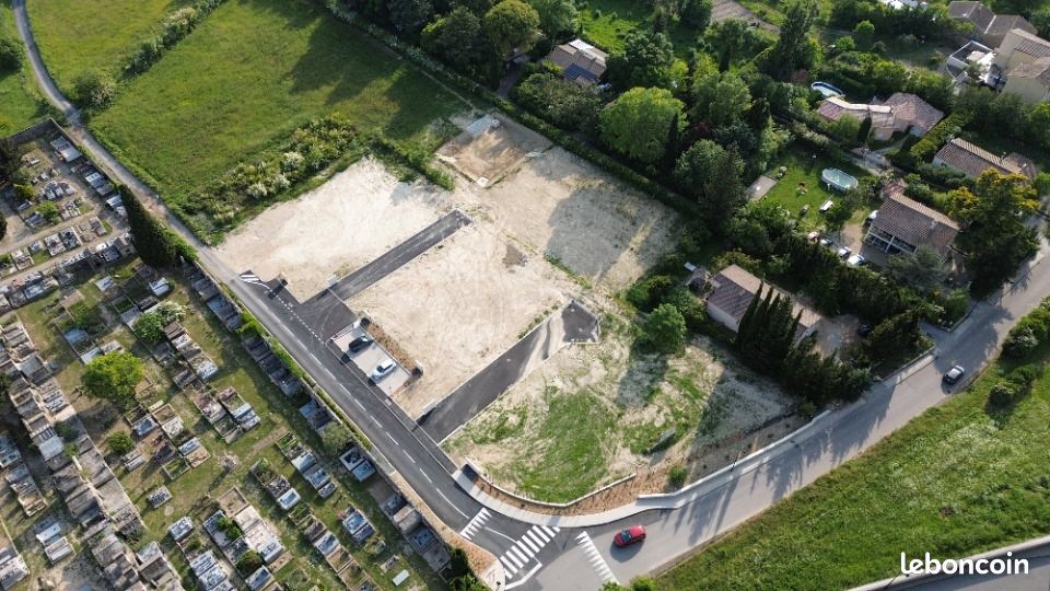 Terrain 325 m² Aubais · 194 900 €