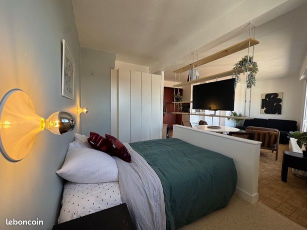 Appt de 37 m² — dernier étage lumineux, rénové — Quai du Wault — 7