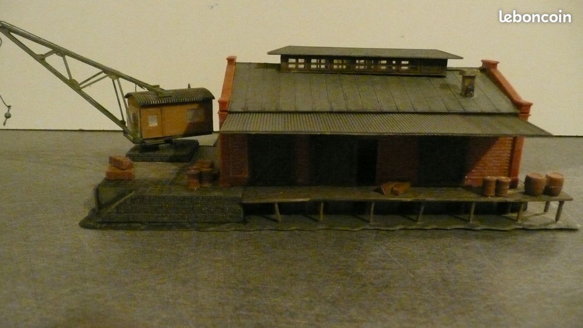 Hangar à marchandise Faller (image 2)