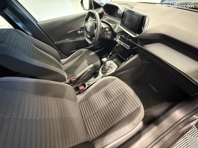 Peugeot 208 1.2 PureTech 100ch S&S Active Pack 118g (image 20)