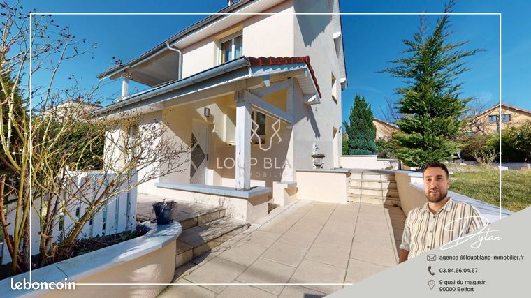 Maison 7 pièces 233 m²