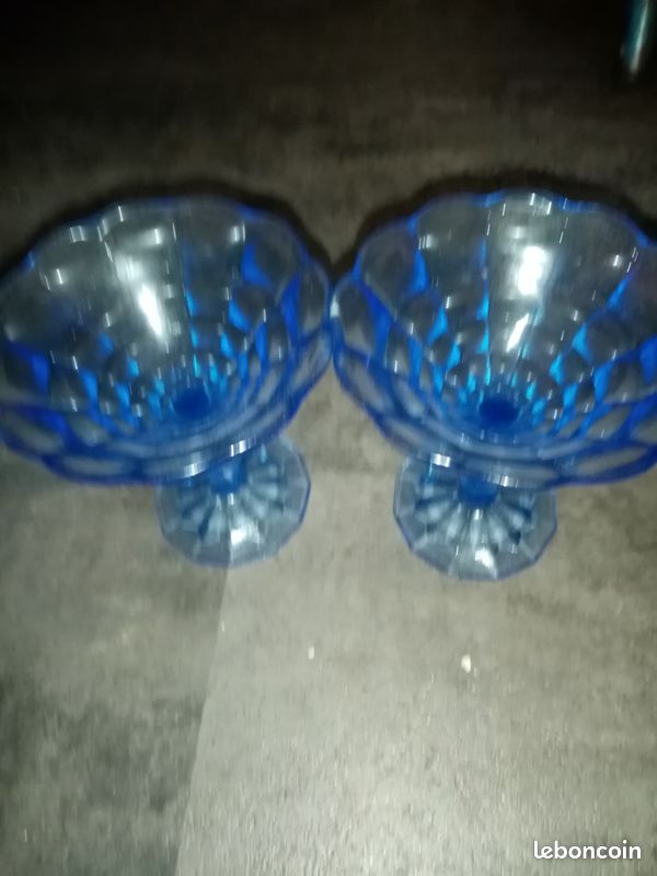 6 coupelle pour glace bleutee quasi neuf (image 2)