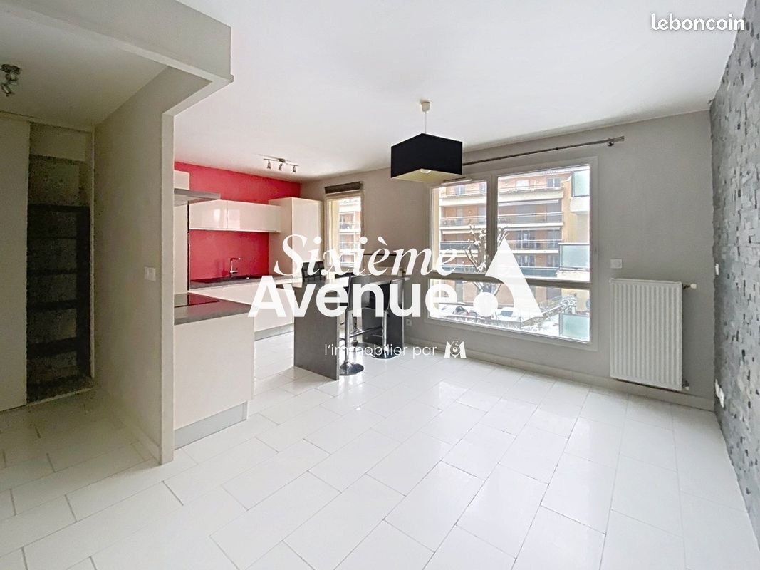 Appartement 2 pièces 44 m² · à Décines-Charpieu · 44 m² · 744 €/mois