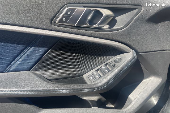 BMW SERIE 1 (F40) 118D M SPORT Révision a Jour (image 28)