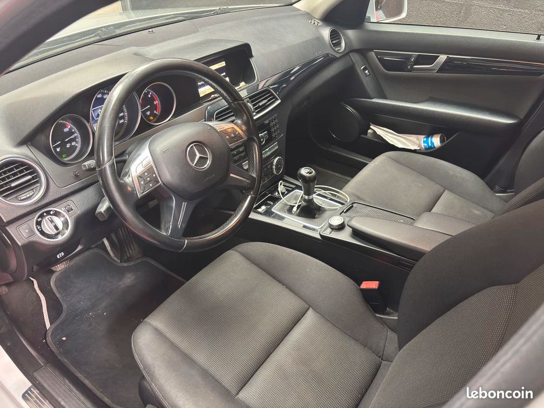 Mercedes-Benz CLASSE C C 180 CDI BlueEfficiency Classic / Embrayage 2024 + Entretiens complet (image 13)
