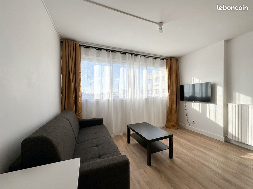 Appartement 1 pièce 20 m² · à Plaisir · 20 m² · 765 €
