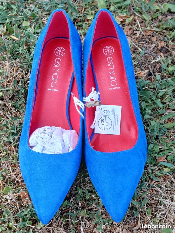 Paire de chaussures Lidl série limitée bleue (image 1)