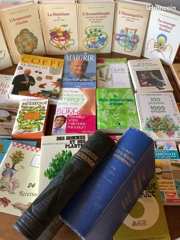 Lot d’environ 80 livres sur la médecine, la médecine douce, les régimes, le bien-être du corps, et sur différents lieux géographiques du monde…etc (image 3)