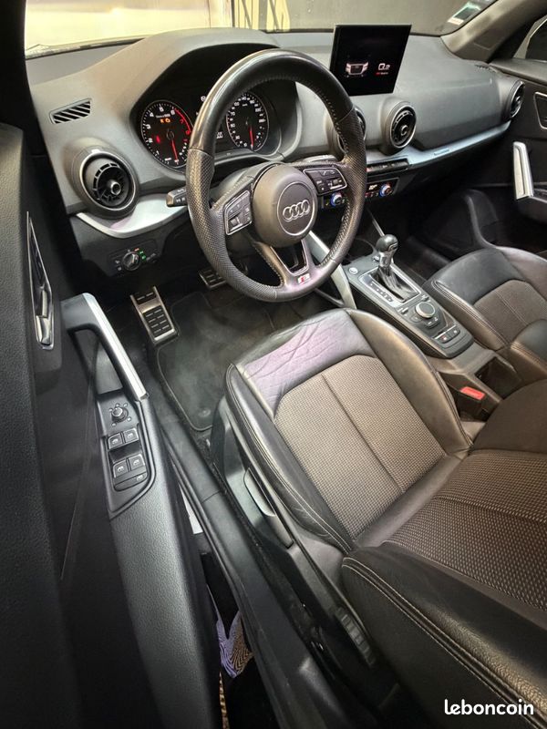 Audi Q2 35 TFSI 150Ch S-LINE INTERIEUR ET EXTERIEUR / BOITE AUTO / HISTORIQUE COMPLET AUDI / CAMERA DE RECUL / KEYLESS ACCESS / CLIM BI-ZONE (image 9)