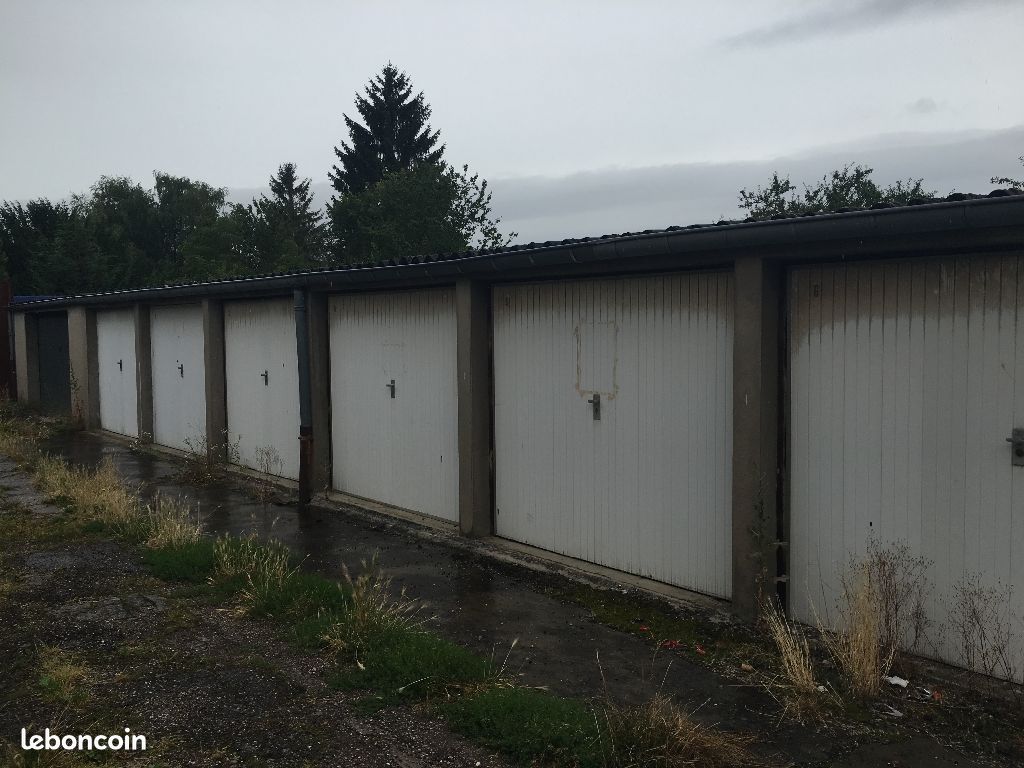 Parking/box MONTIGNY LES METZ · à Montigny-lès-Metz · 70 €/mois