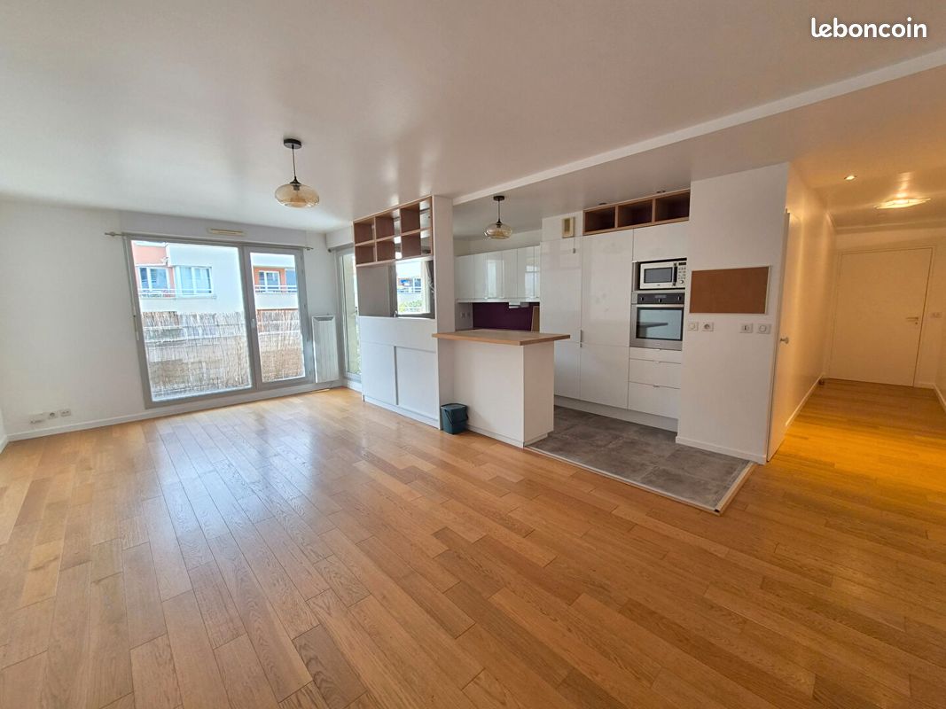 Appartement 3 pièces 74 m² · à Ivry-sur-Seine · 74 m² · 1 598 €/mois