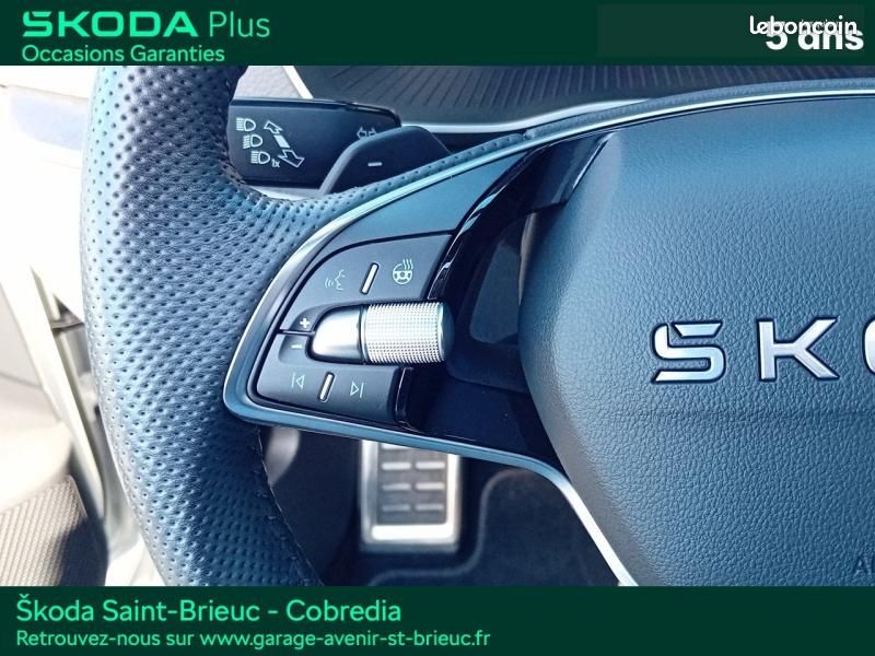 Skoda Octavia Combi 2.0 TDI SCR 150ch Sportline DSG7 (image 21)