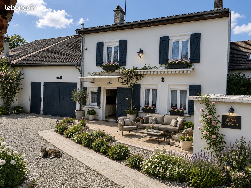 Maison 5 pièces 95 m² · à Rennepont · 95 m² · 90 000 €