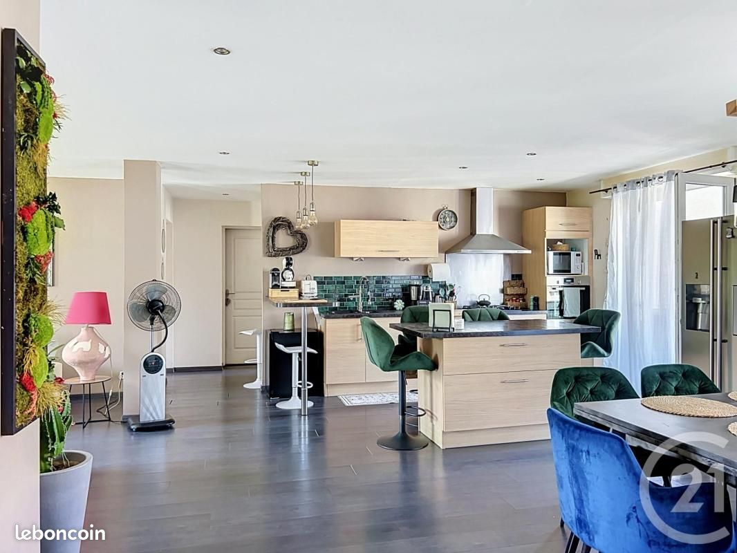 Appartement 4 pièces 166 m² · à Épinal · 166 m² · 259 990 €