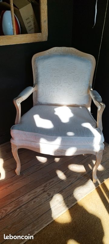 Fauteuil (image 1)