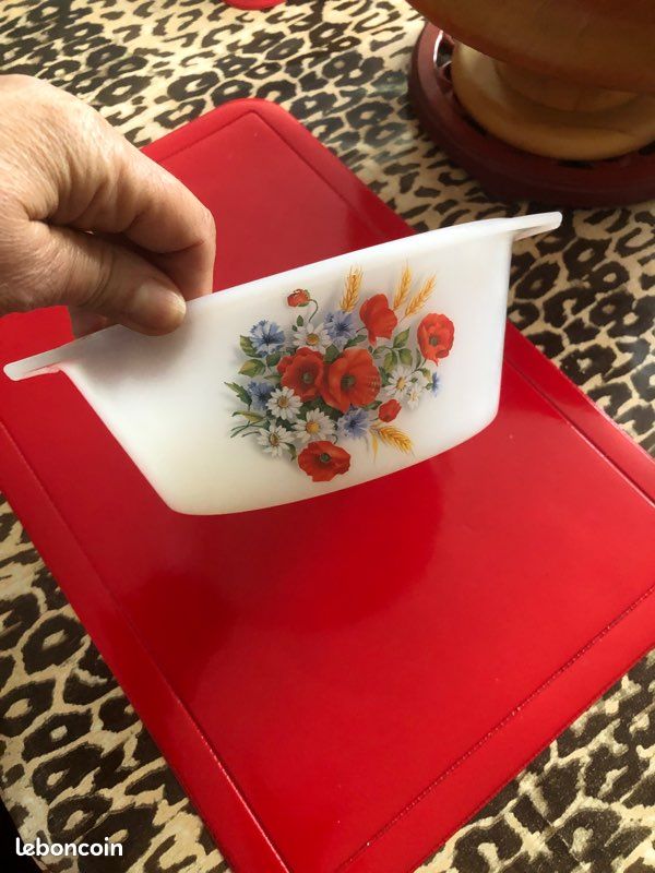 Saladier Arcopal Vintage À VENDRE! - FR