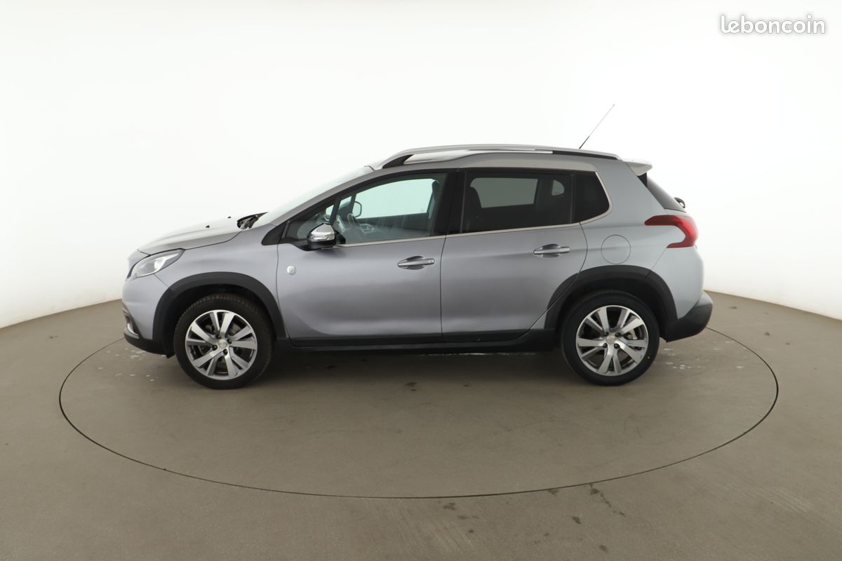 Peugeot 2008 1.2 PureTech Crossway 110 ch (image 11)