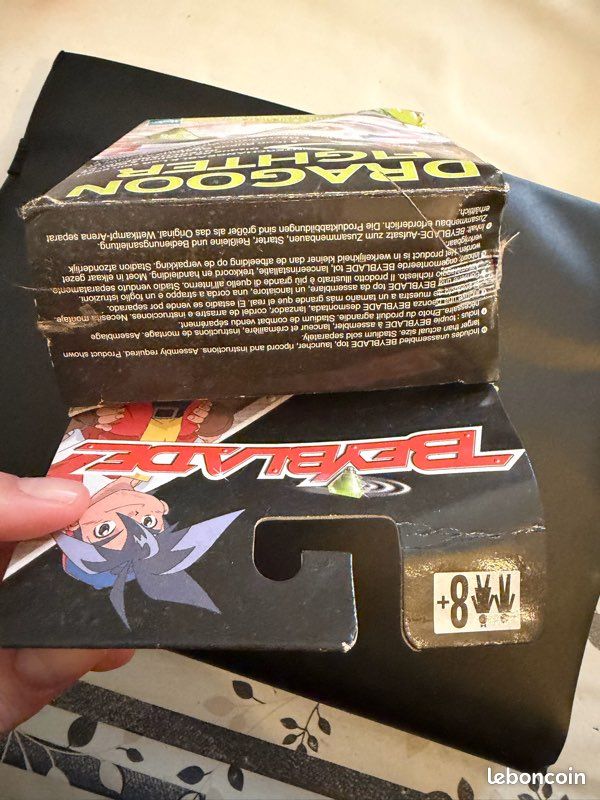 Beyblade Dragoon Fighter Hasbro Toupie avec Boîte Manuels