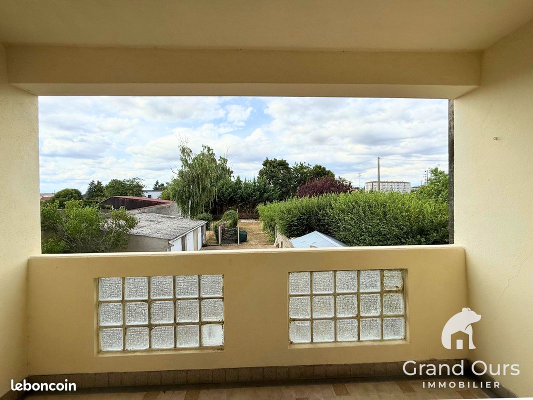 Appartement 5 pièces 98 m² · à Yzeure · 98 m² · 116 000 €