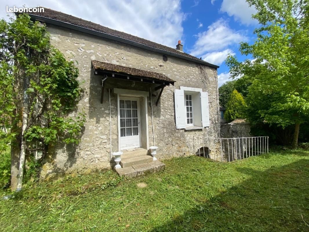 Maison 1 pièce 24 m² · à Rosay · 24 m² · 595 €/mois