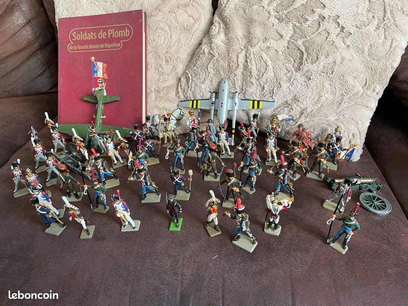 LOT DE FIGURINES Anciennes Plastique Theme Empire Napoleon EUR 14,99 - FR