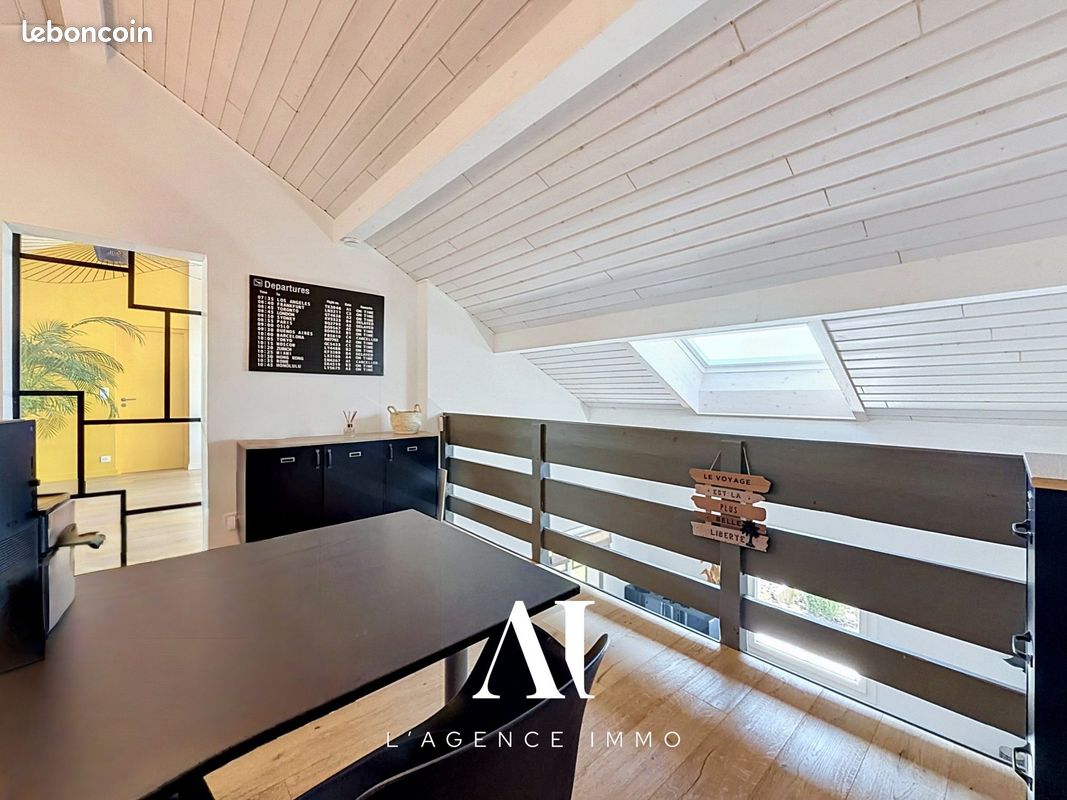 Villa 7 pièces 339 m² (image 13)
