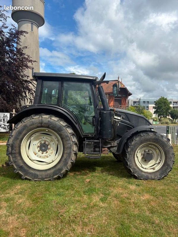 Valtra N113H5 (image 2)