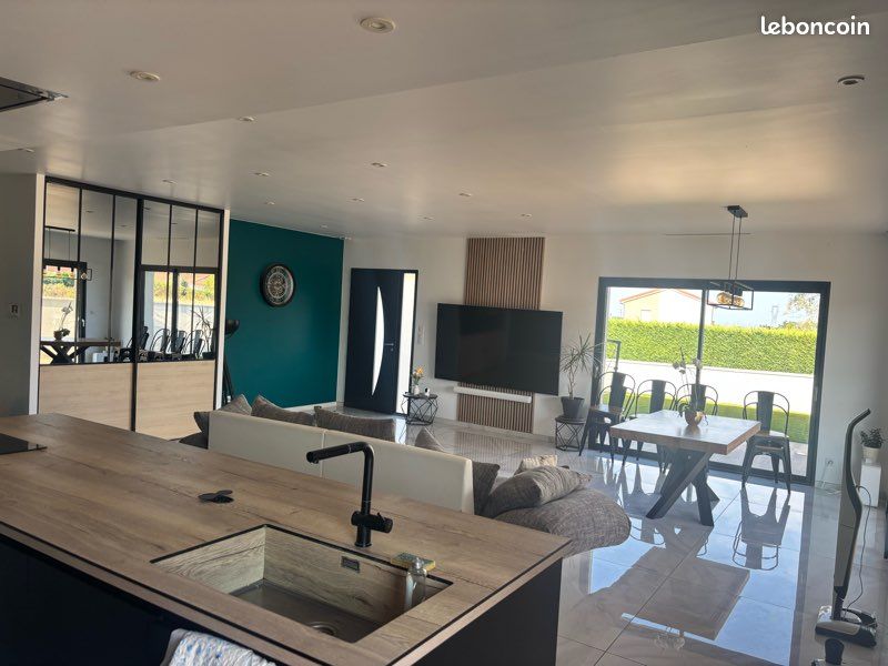 Maison 4 pièces 135 m² · à Peaugres · 135 m² · 355 000 €