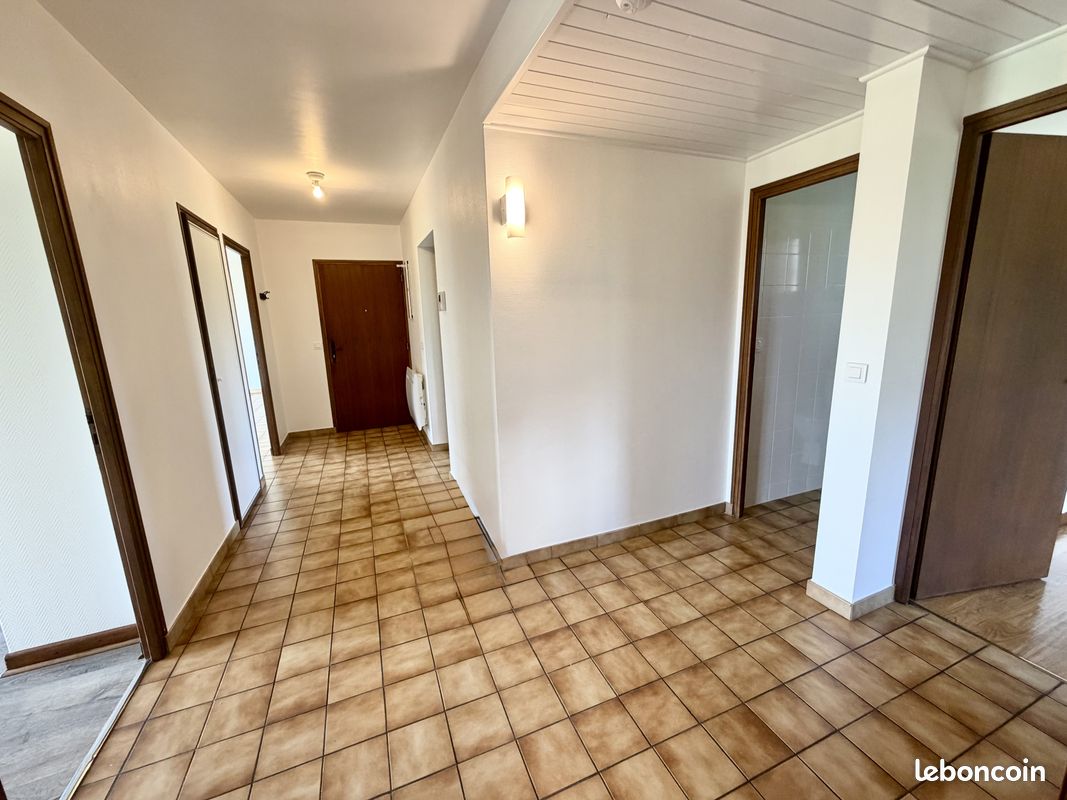 Appartement 5 pièces 89 m² · à Gilly-sur-Isère · 89 m² · 264 000 €
