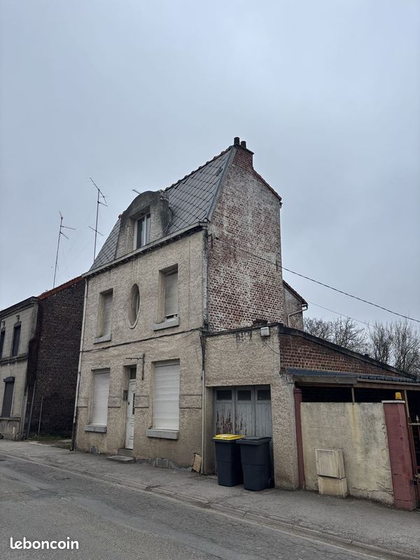 Maison 6 pièces 156 m² · à Valenciennes · 156 m² · 270 000 €