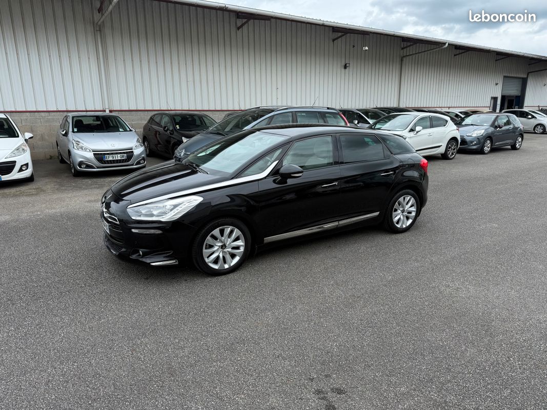 Citroen ds5 2.0 hdi 160 ch sport chic bva 197500 km garantie 6 mois (image 1)
