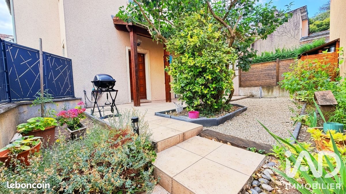 Maison 7 pièces 122 m² · à Saint-Étienne · 122 m² · 249 000 €