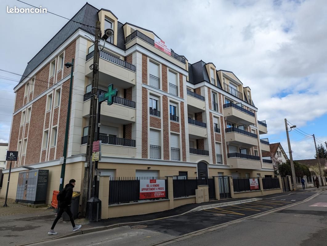 Appartement 2 pièce(s) 44 m²à louer Gagny