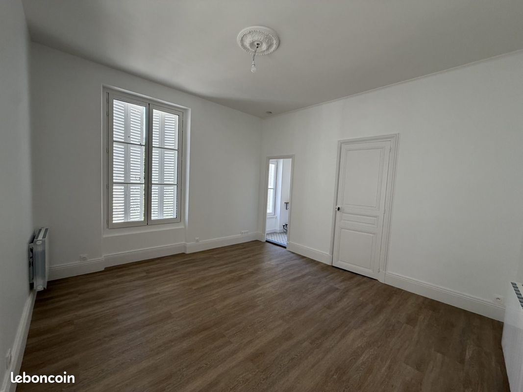 Appartement 1 pièce 24 m² · à Poitiers · 24 m² · 530 €