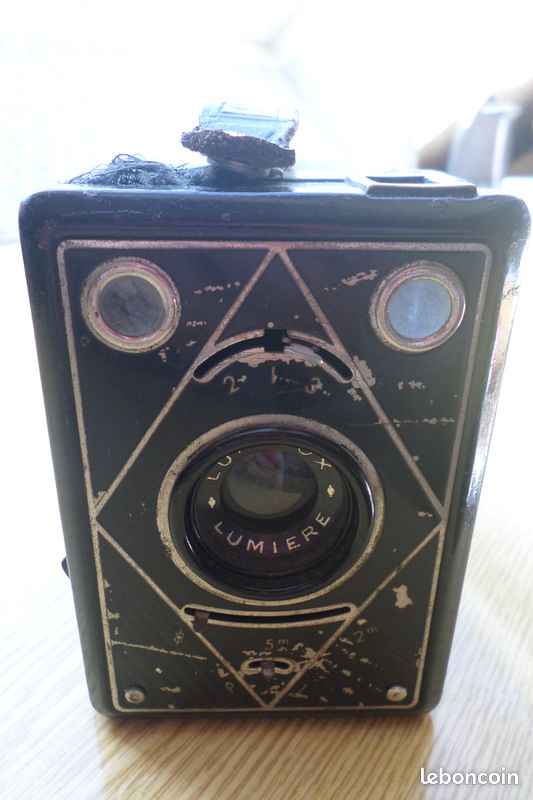 Appareil Photo Ancien LUMIBOX LUMIERE – Années 1930/40 – état Fonctionnel