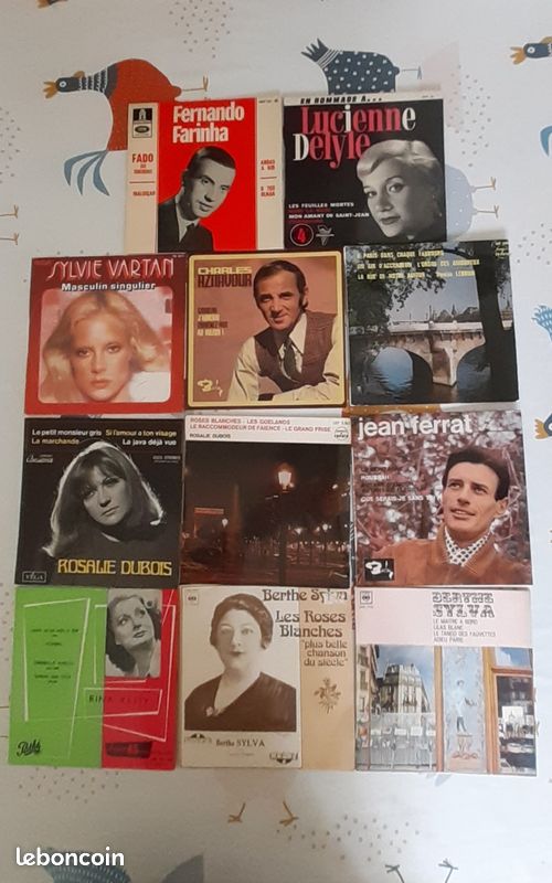 11 disques 45 tours vinyls (divers) (image 1)