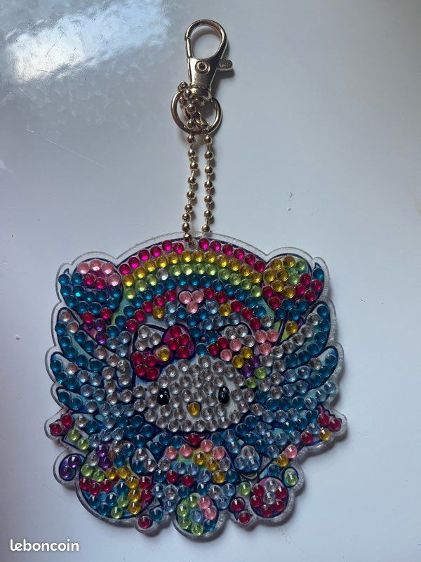 Porte clés hello kitty (image 1)