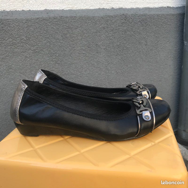 Ballerines noires (image 2)