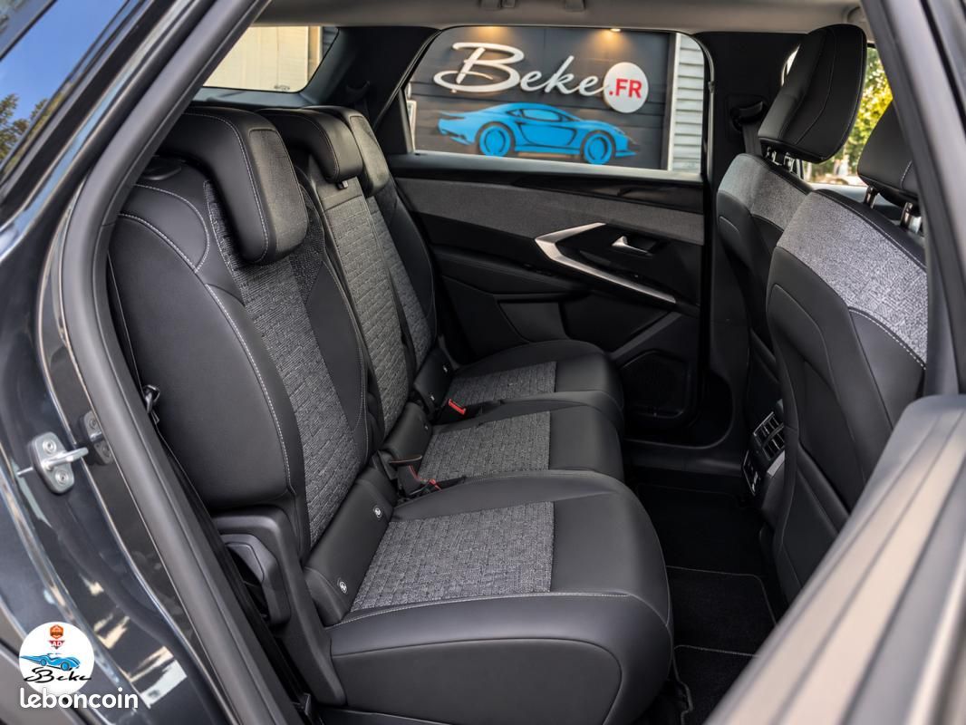 Peugeot 5008 Hybrid 145 e-DCS6 Allure Business (image 5)