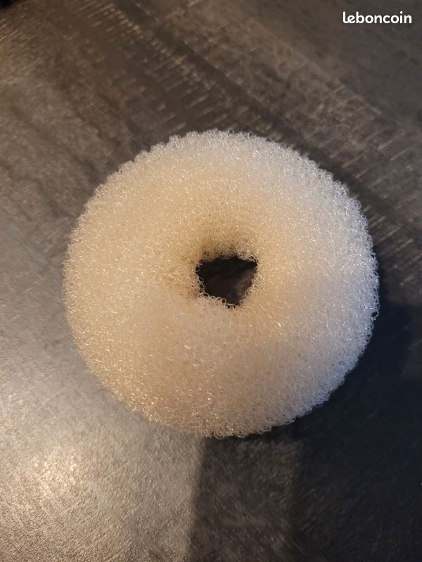 Donut chignon accessoire coiffure (image 1)
