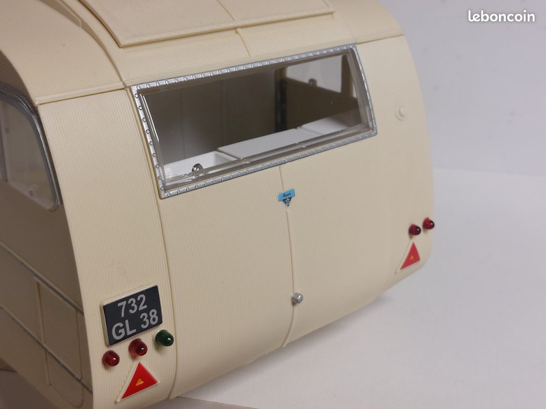 Caravane Hénon Norev 1/18 (image 4)