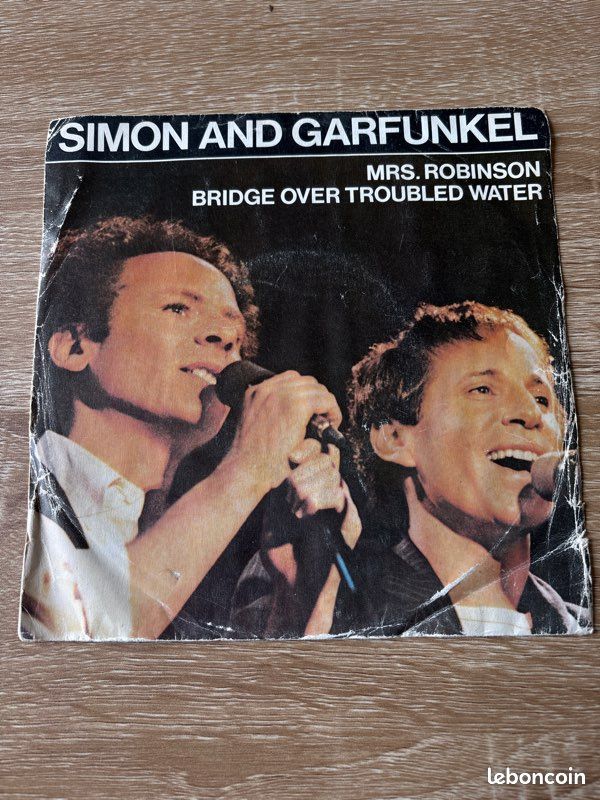 Simon and Garfunkel (image 1)