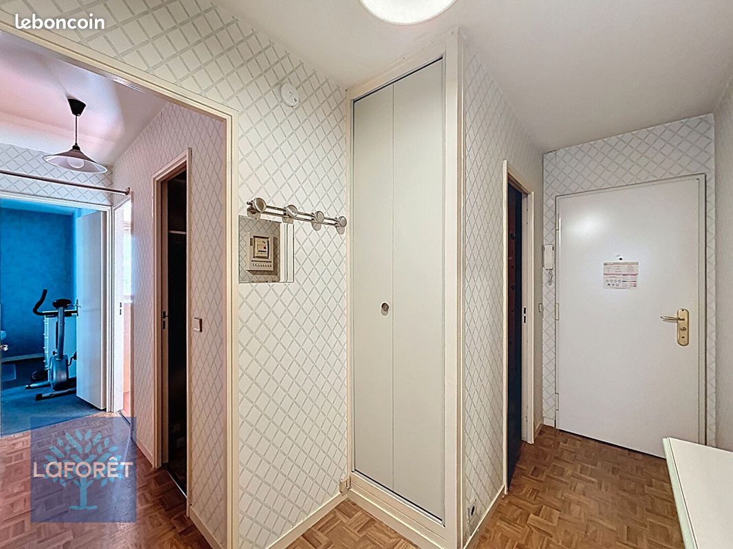 Appartement 3 pièces 66 m² · à Corbeil-Essonnes · 66 m² · 139 900 €