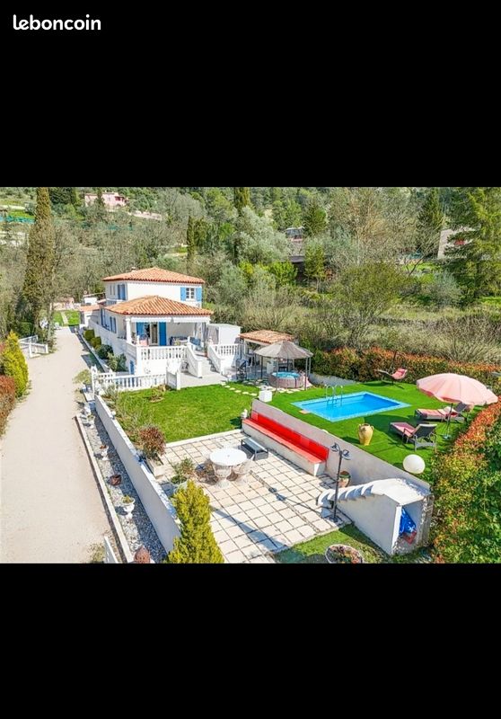 Maison 6 pièces 195 m² · à L'Escarène · 195 m² · 590 000 €