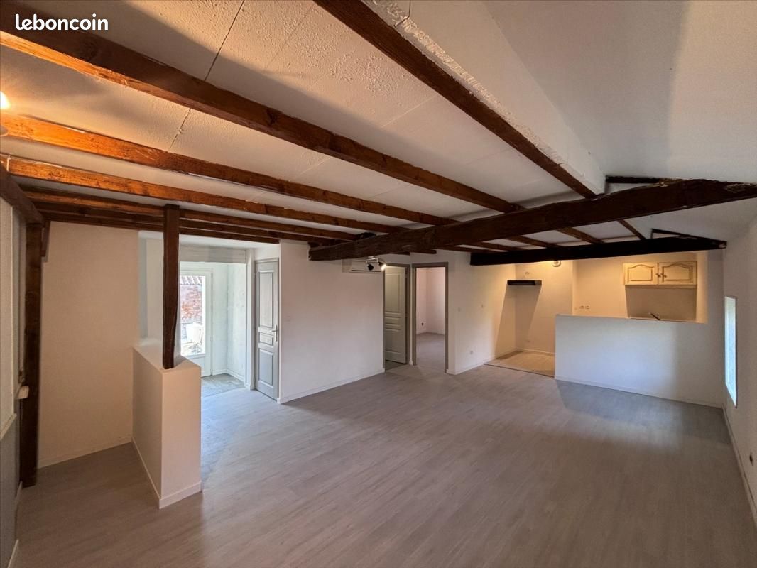 Appartement 2 pièces 58 m² - Yvrac-et-Malleyrand 16110 (image principale 0)
