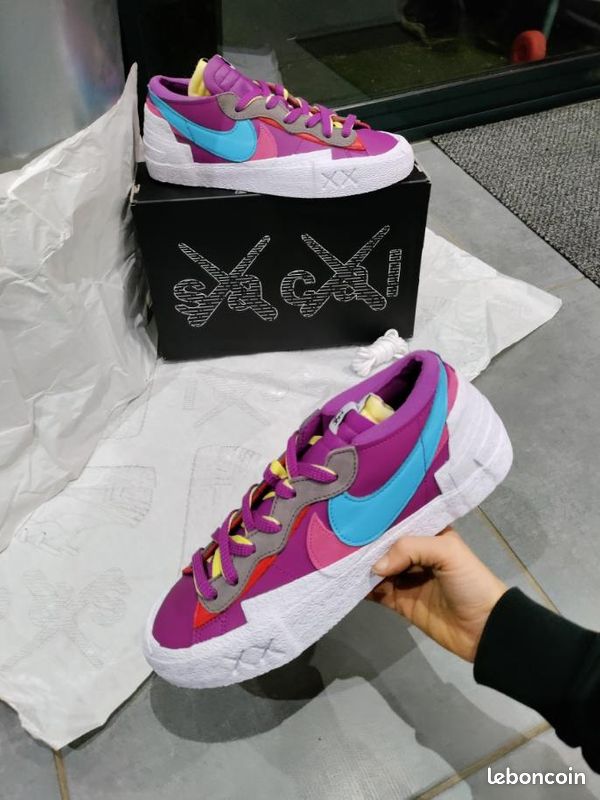 Nike blazer low sacai kaws purple dusk (image 1)