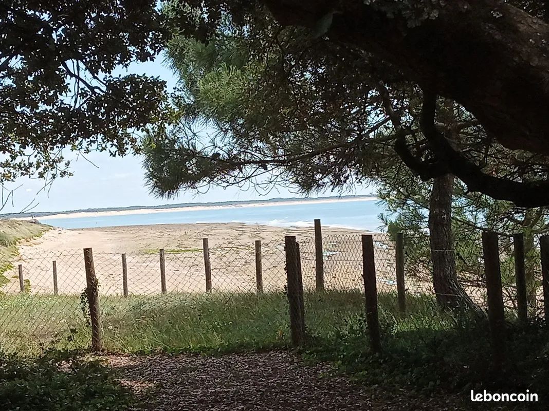 Terrain viabilisé 350m Plage, proximité Port de Plaisance · à Jard-sur-Mer · 138 000 €
