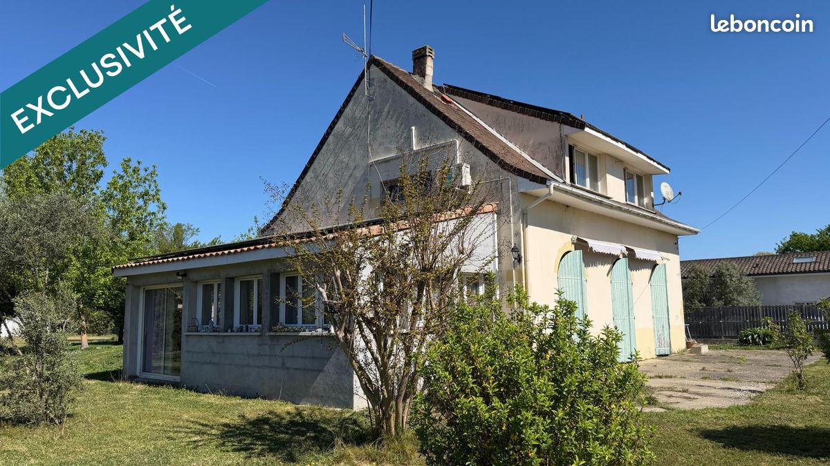 Maison 5 pièces 157 m² · à Ambarès-Et-Lagrave · 157 m² · 295 000 €