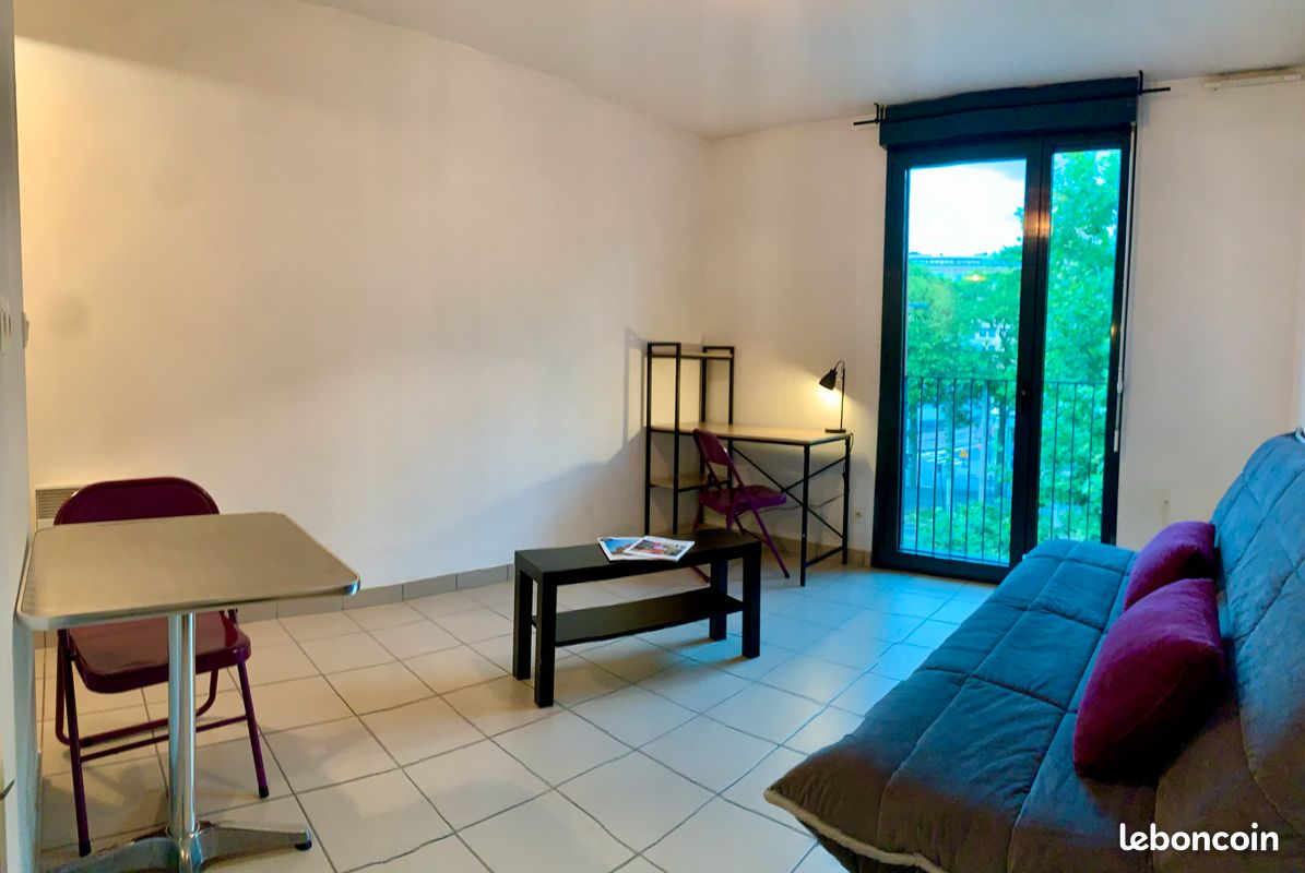 Appartement 1 pièce 20 m² · à Saint-Étienne · 20 m² · 400 €